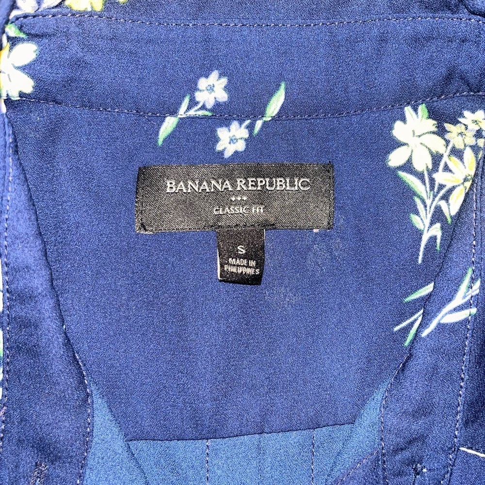Banana Republic Navy Floral dress Shirt - Picture 4 of 4